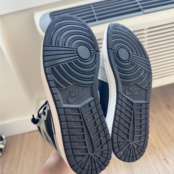 Air Jordan 2020 - Picture 2 of 4